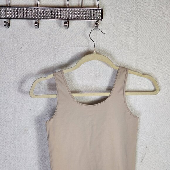 Ann Taylor Tan Seamless Body Hugging Scoop Neck Nylon Span Modern Tank Top XS/S - Picture 7 of 16